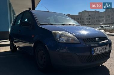 Хэтчбек Ford Fiesta 2007 в Киеве