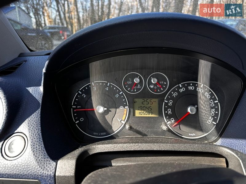Хэтчбек Ford Fiesta 2007 в Киеве