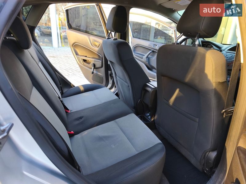 Седан Ford Fiesta 2019 в Днепре