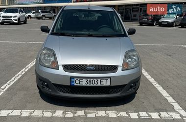 Хэтчбек Ford Fiesta 2008 в Черновцах