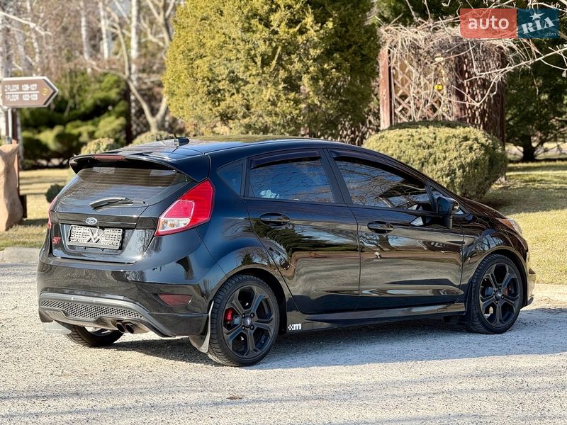 Хэтчбек Ford Fiesta 2018 в Днепре