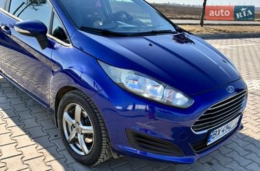 Хетчбек Ford Fiesta 2015 в Красилові