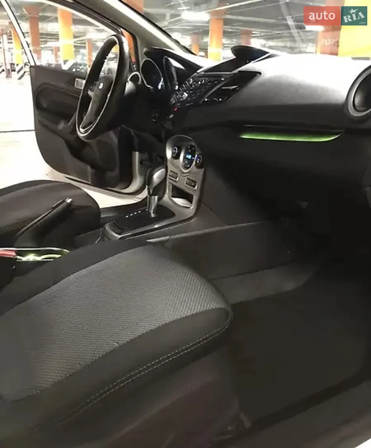 2016 Ford Fiesta - мініатюра 14