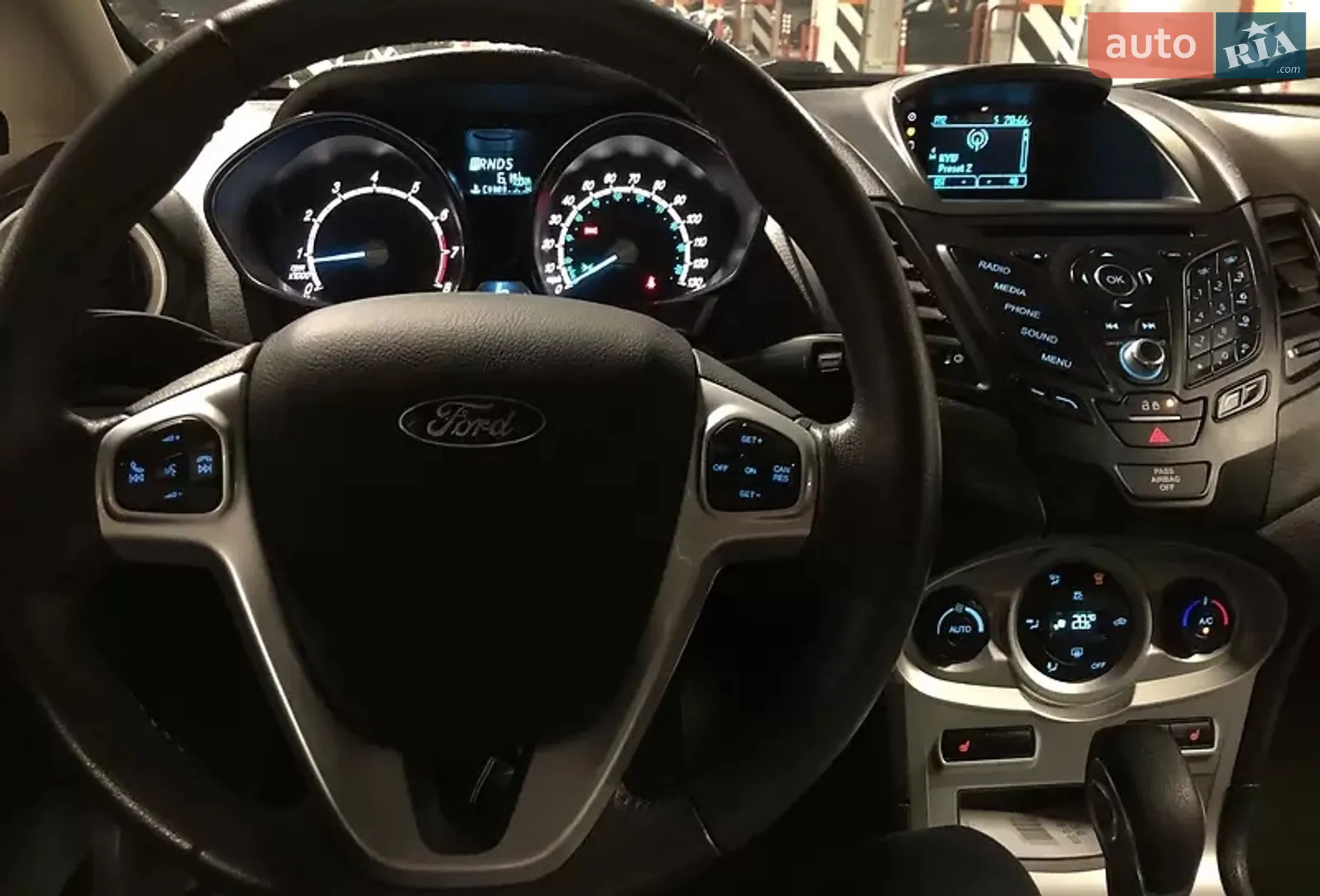 2016 Ford Fiesta - мініатюра 15