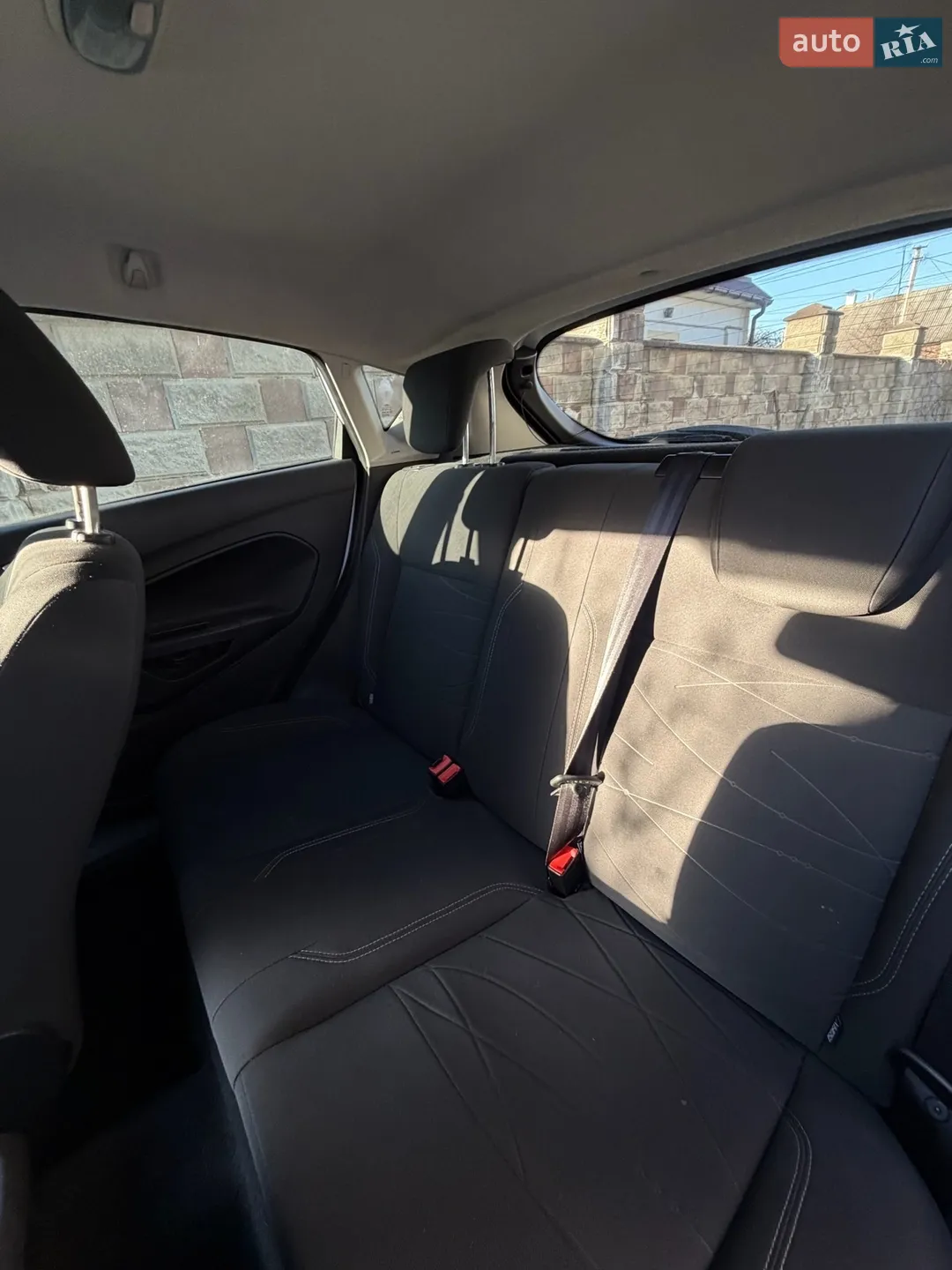 2013 Ford Fiesta - мініатюра 8