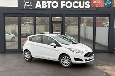 Хетчбек Ford Fiesta 2015 в Києві