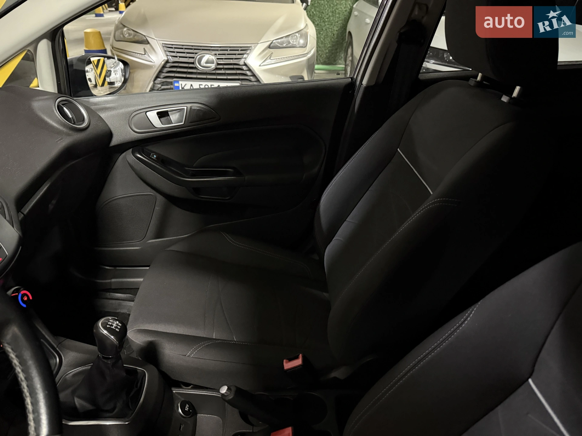 2013 Ford Fiesta - мініатюра 18