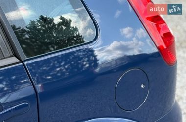 Хэтчбек Ford Fiesta 2008 в Луцке