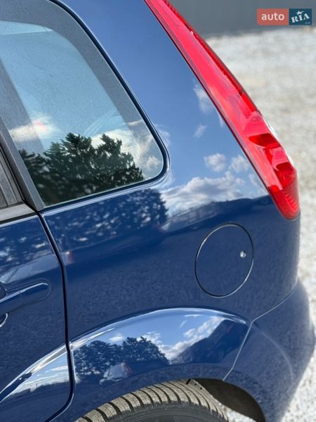 Хэтчбек Ford Fiesta 2008 в Луцке