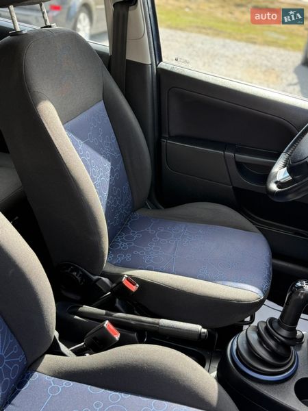 Хэтчбек Ford Fiesta 2008 в Луцке