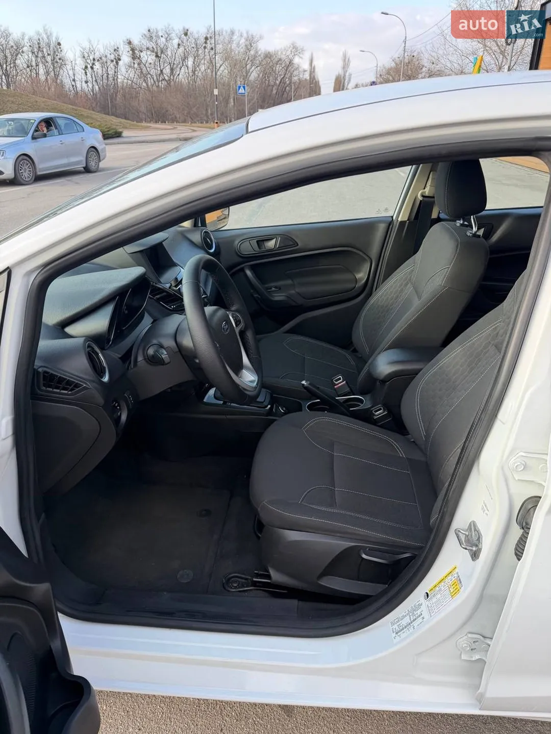 2019 Ford Fiesta - мініатюра 10