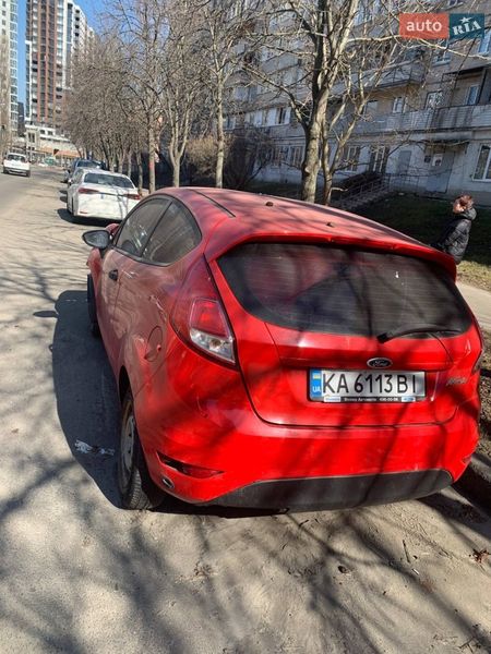 Хетчбек Ford Fiesta 2013 в Києві