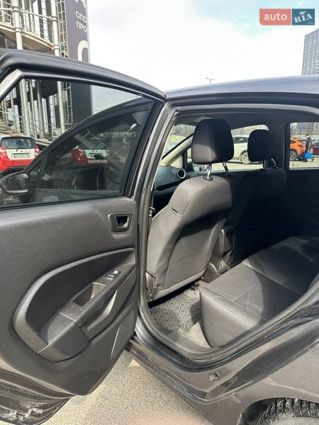 Седан Ford Fiesta 2018 в Киеве