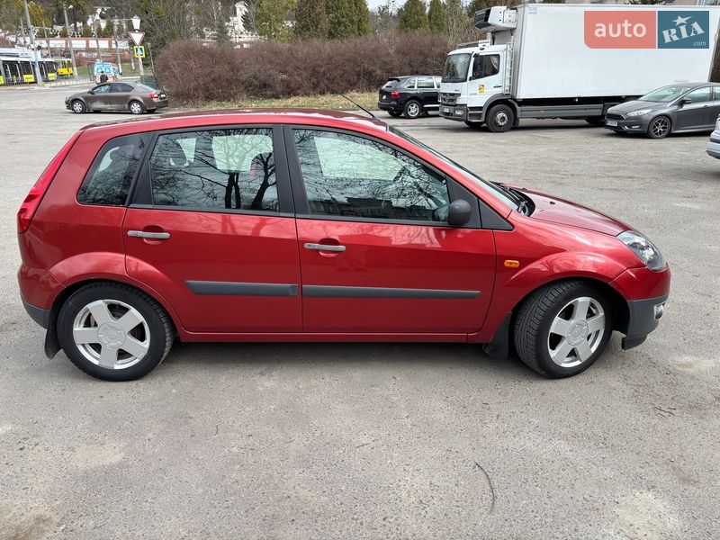 Хетчбек Ford Fiesta 2008 в Львові