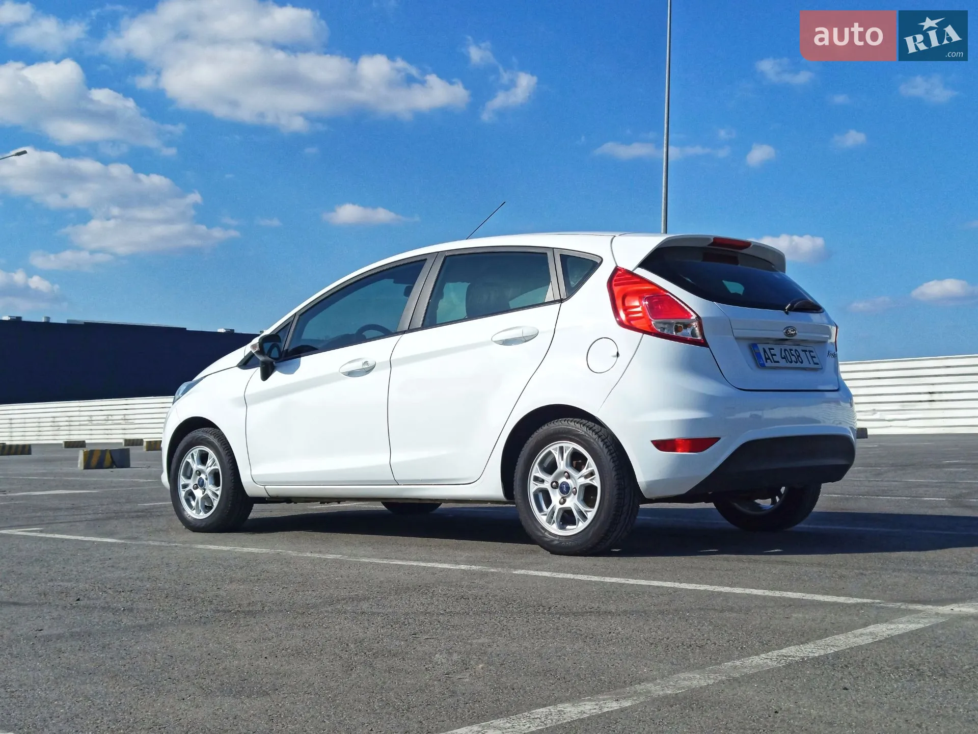 2014 Ford Fiesta - мініатюра 4