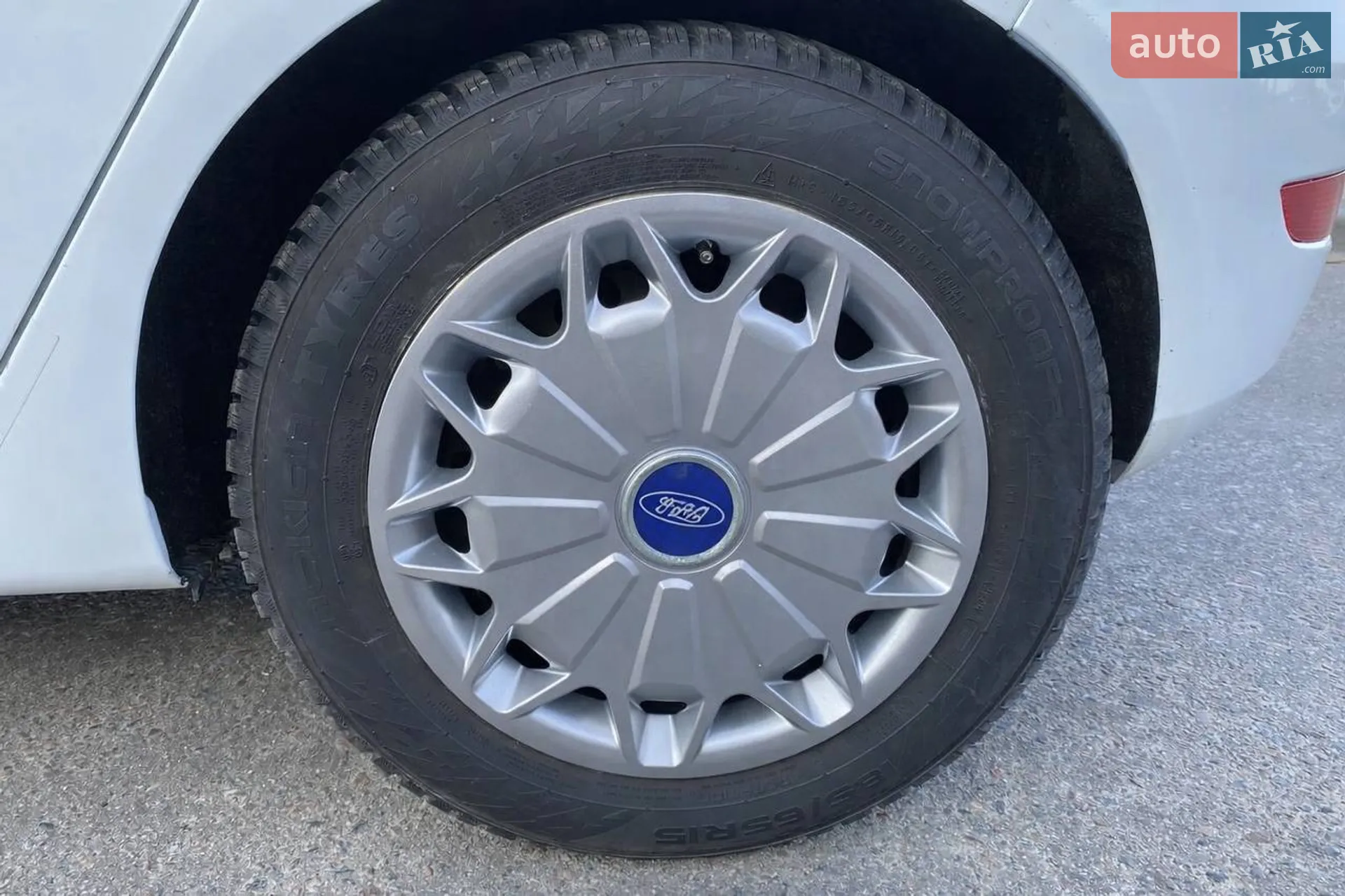2013 Ford Fiesta - мініатюра 24