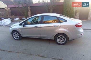 Седан Ford Fiesta 2019 в Вишневому