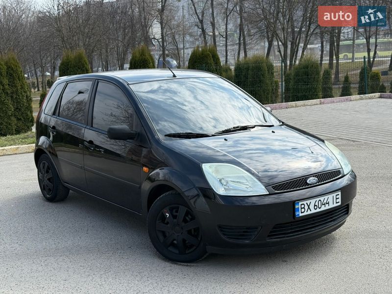Хетчбек Ford Fiesta 2004 в Хмельницькому