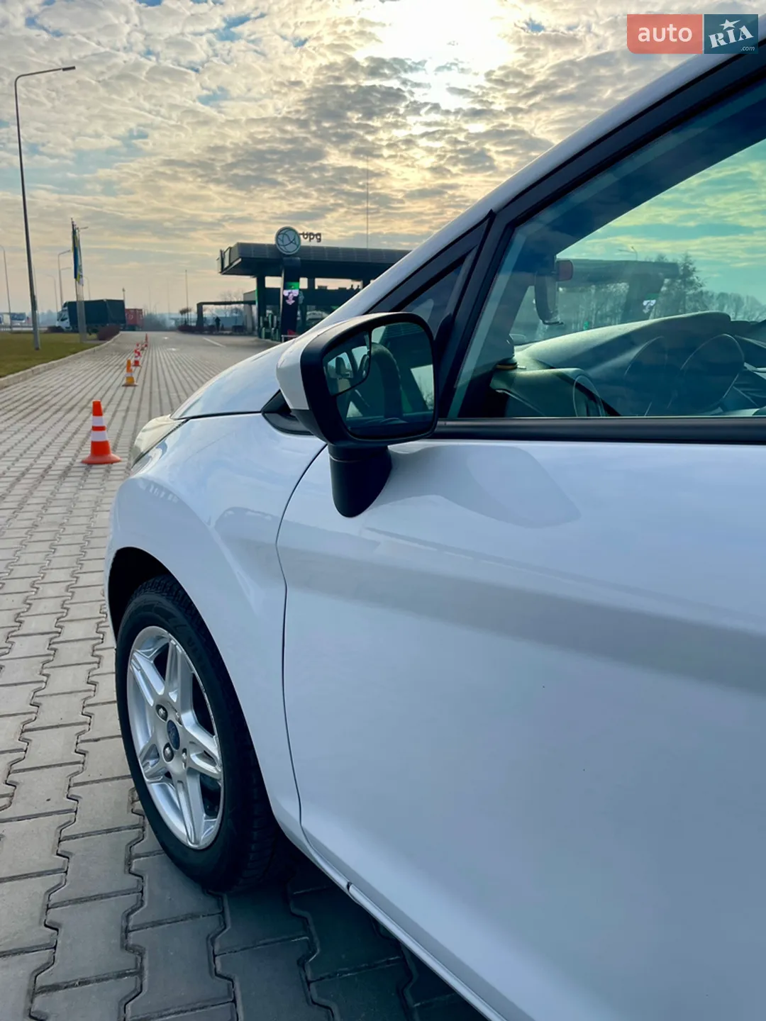 2019 Ford Fiesta - мініатюра 16