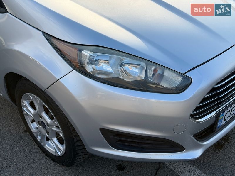 Хэтчбек Ford Fiesta 2015 в Киеве