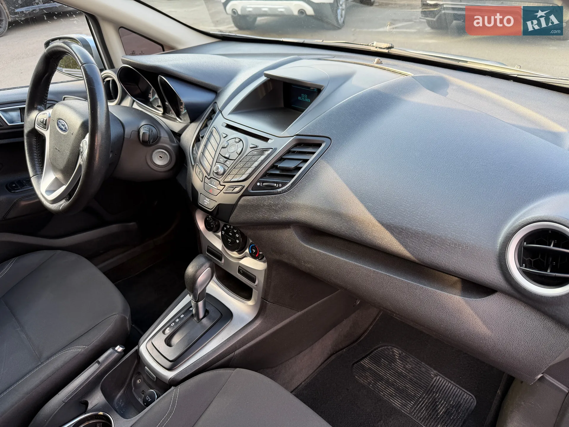 2015 Ford Fiesta - мініатюра 29