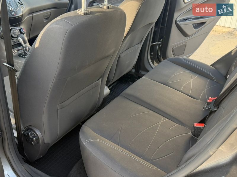 Хэтчбек Ford Fiesta 2016 в Киеве