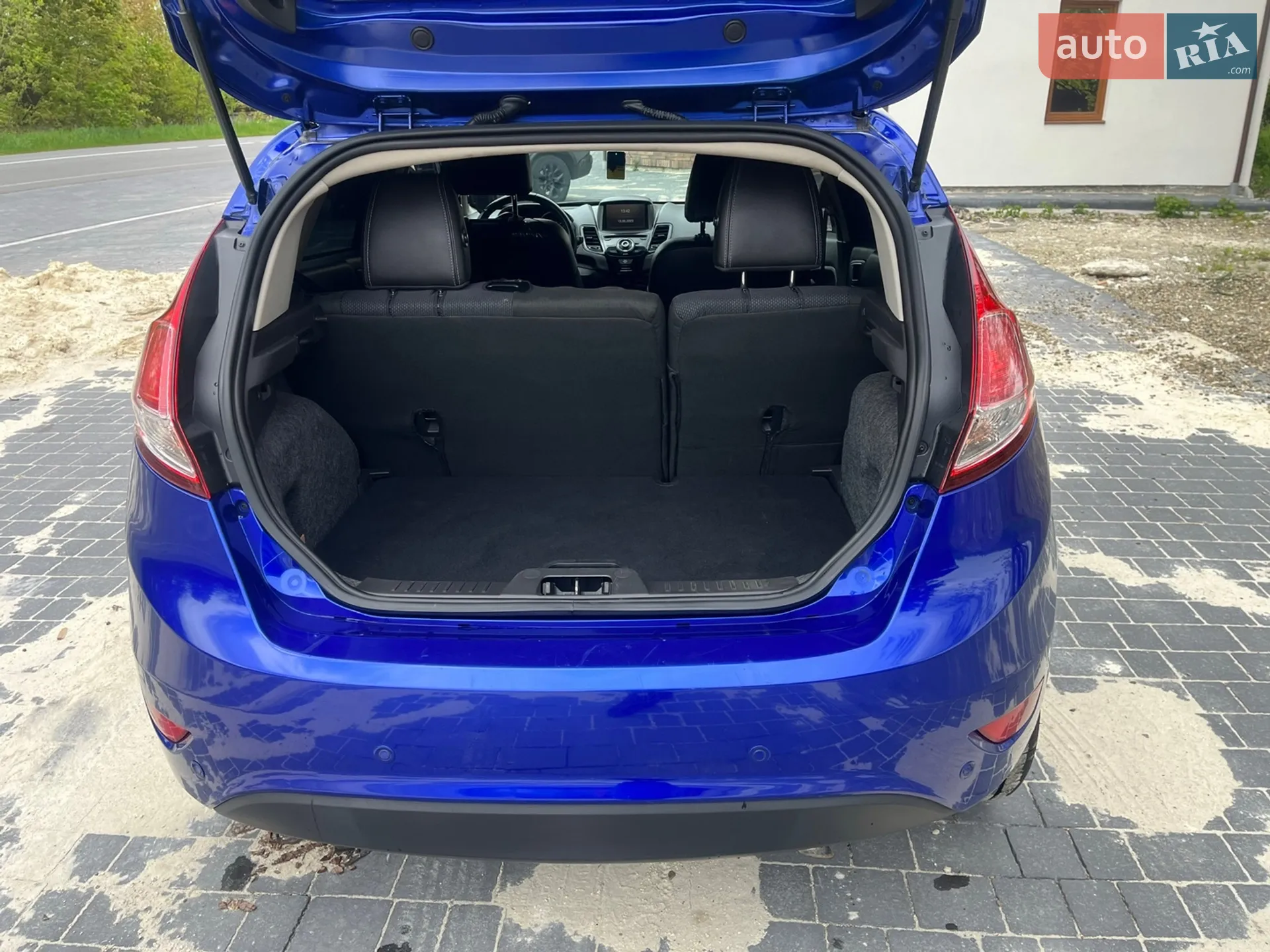 2015 Ford Fiesta - мініатюра 8
