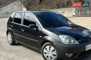 Хэтчбек Ford Fiesta 2002 в Кременце