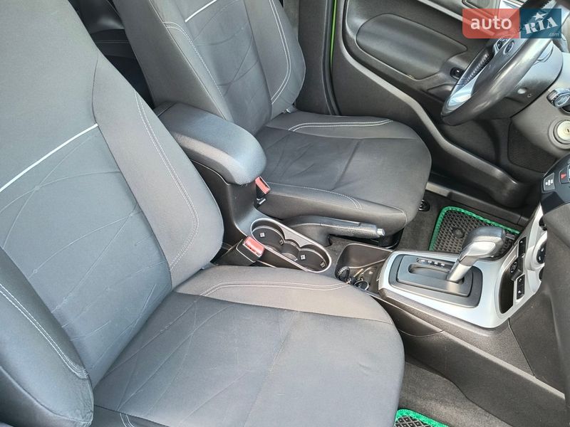 Хэтчбек Ford Fiesta 2013 в Запорожье фото 17 Хэтчбек Ford Fiesta 2013 в Запорожье