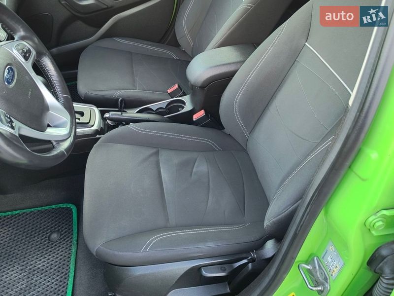 Хэтчбек Ford Fiesta 2013 в Запорожье фото 27 Хэтчбек Ford Fiesta 2013 в Запорожье