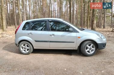 Хетчбек Ford Fiesta 2006 в Житомирі
