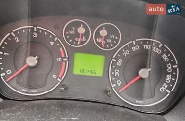 Хетчбек Ford Fiesta 2006 в Житомирі