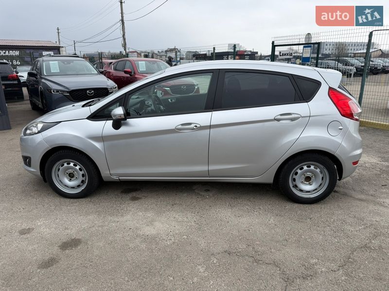 Хэтчбек Ford Fiesta 2014 в Киеве фото 7 Хэтчбек Ford Fiesta 2014 в Киеве