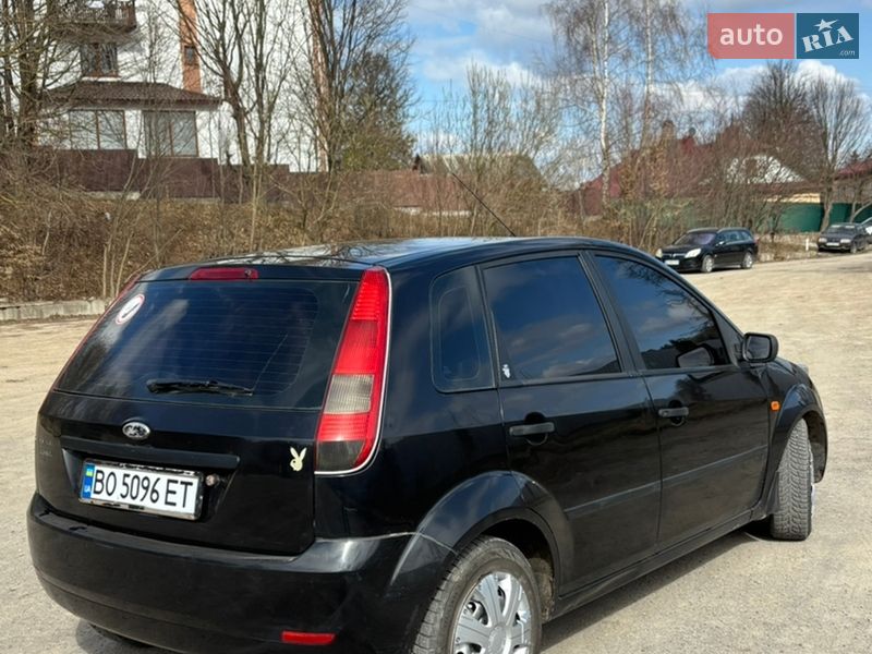 Хэтчбек Ford Fiesta 2002 в Кременце фото 3 Хэтчбек Ford Fiesta 2002 в Кременце