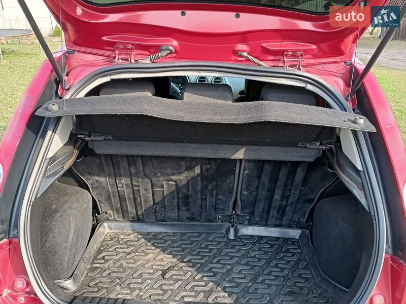 Хетчбек Ford Fiesta 2006 в Дубні