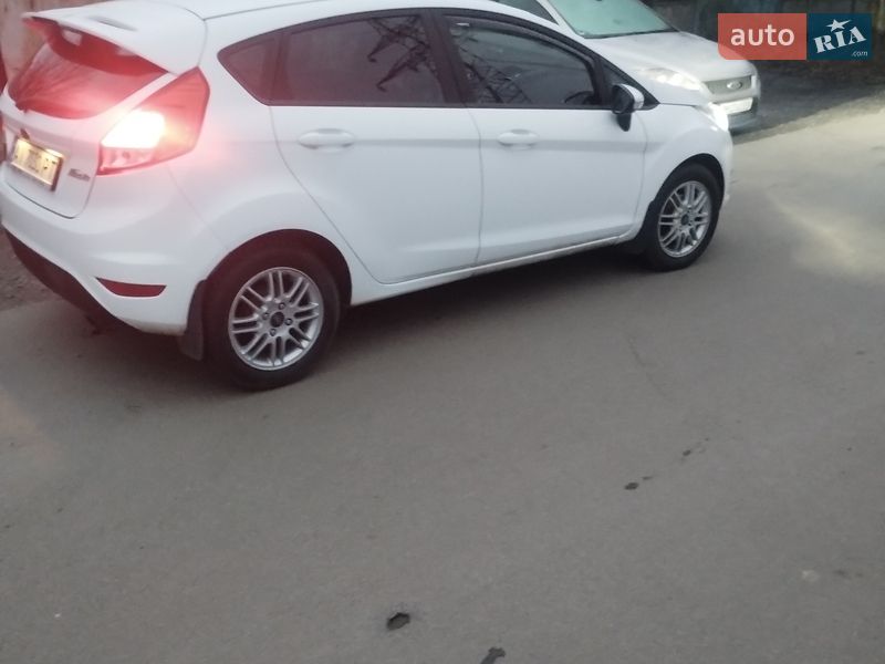 Хэтчбек Ford Fiesta 2014 в Боярке фото 10 Хэтчбек Ford Fiesta 2014 в Боярке