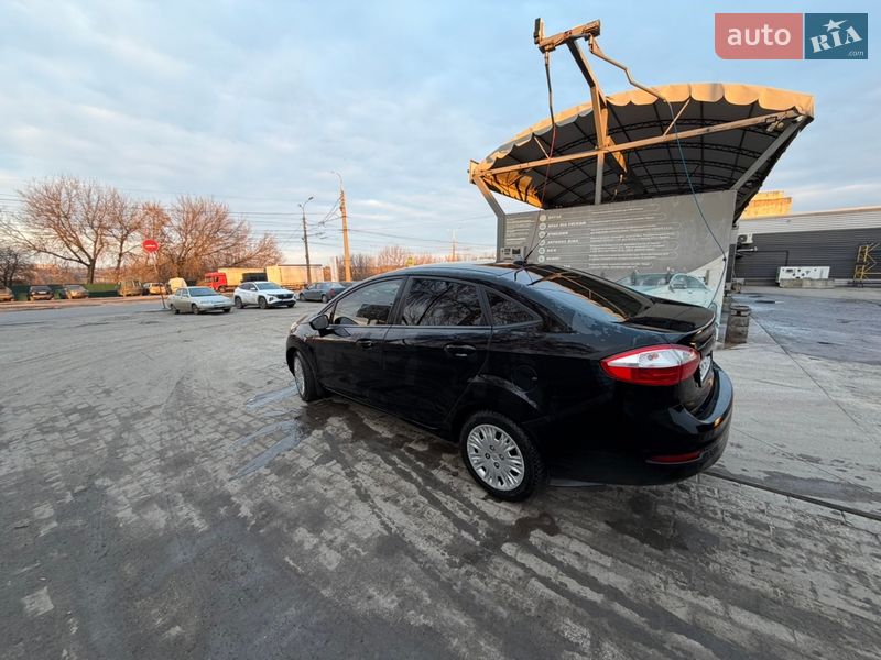 Седан Ford Fiesta 2016 в Сумах фото 3 Седан Ford Fiesta 2016 в Сумах
