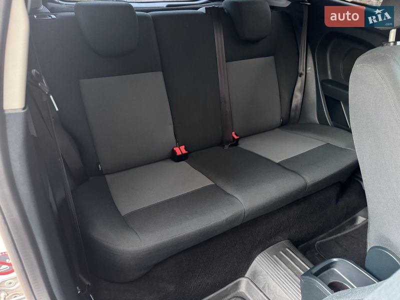 Хэтчбек Ford Fiesta 2010 в Виннице фото 14 Хэтчбек Ford Fiesta 2010 в Виннице