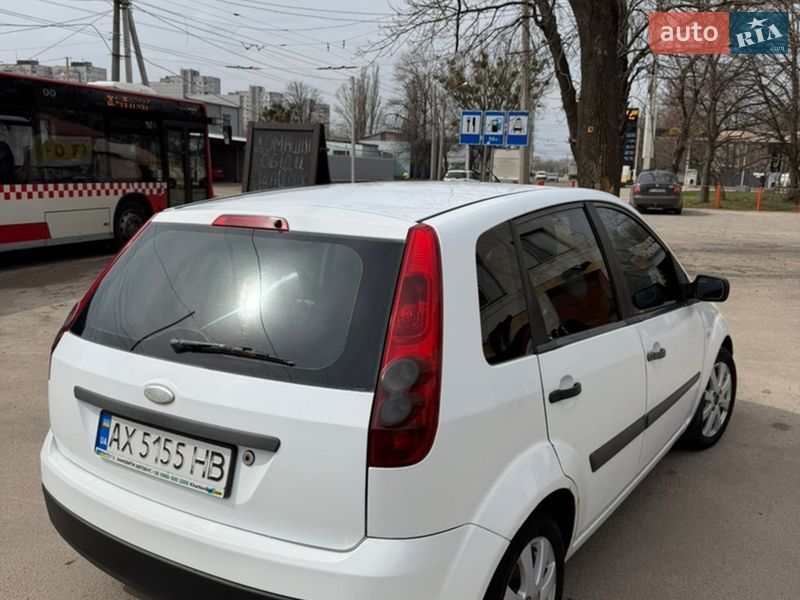 Хэтчбек Ford Fiesta 2007 в Харькове