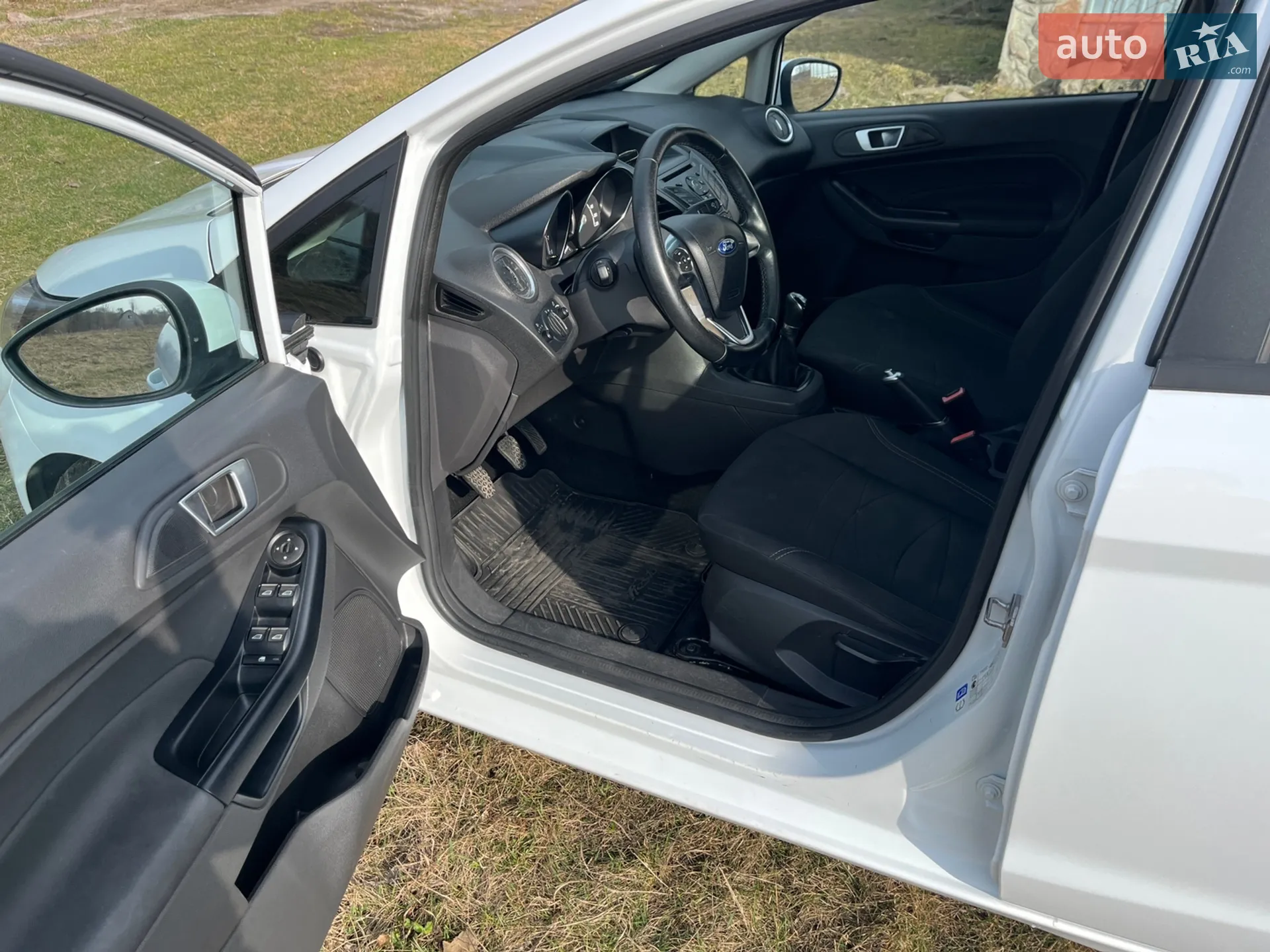2017 Ford Fiesta - мініатюра 50