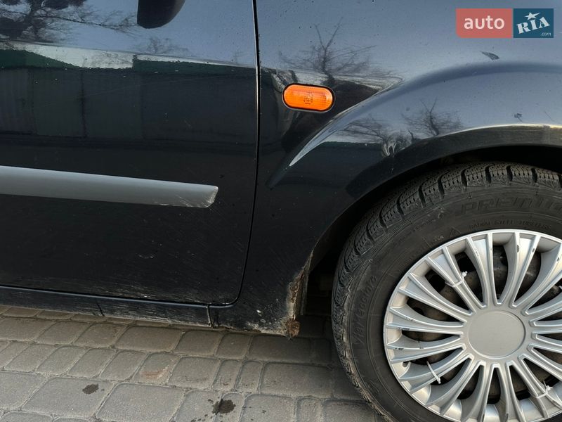 Хетчбек Ford Fiesta 2006 в Києві