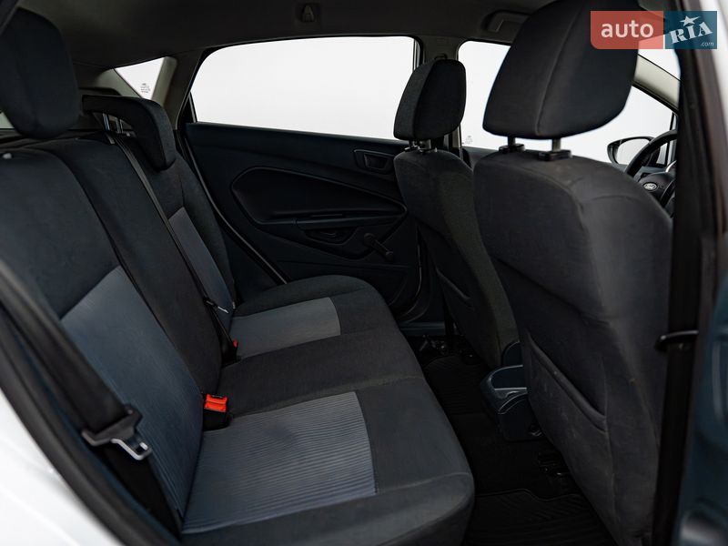 Хетчбек Ford Fiesta 2012 в Києві фото 18 Хетчбек Ford Fiesta 2012 в Києві