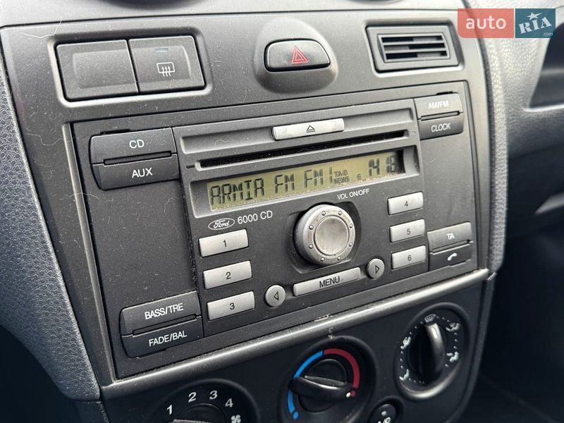 Хэтчбек Ford Fiesta 2006 в Киеве фото 18 Хэтчбек Ford Fiesta 2006 в Киеве
