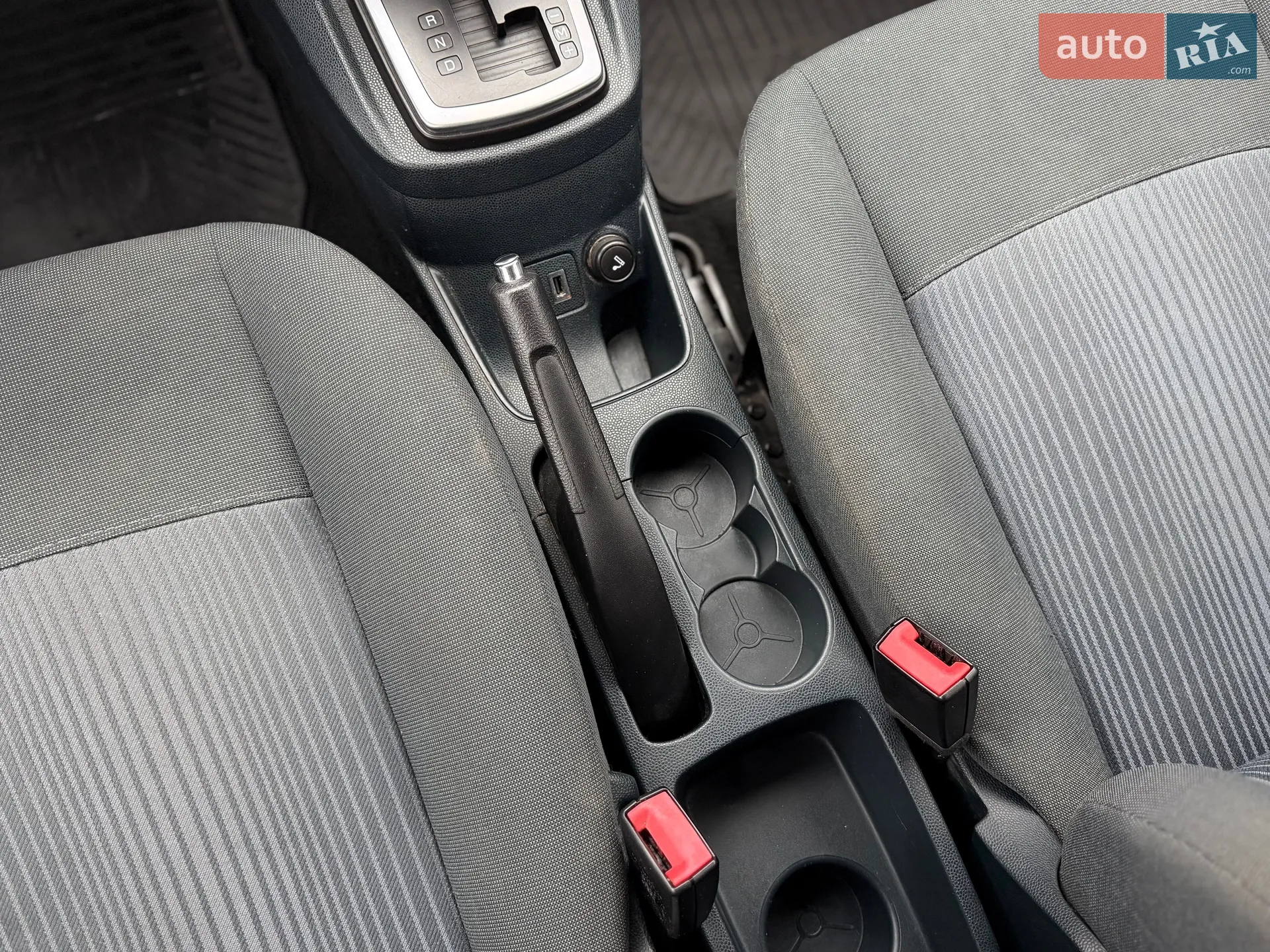 2012 Ford Fiesta - мініатюра 38