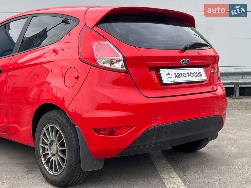 Хэтчбек Ford Fiesta 2014 в Киеве