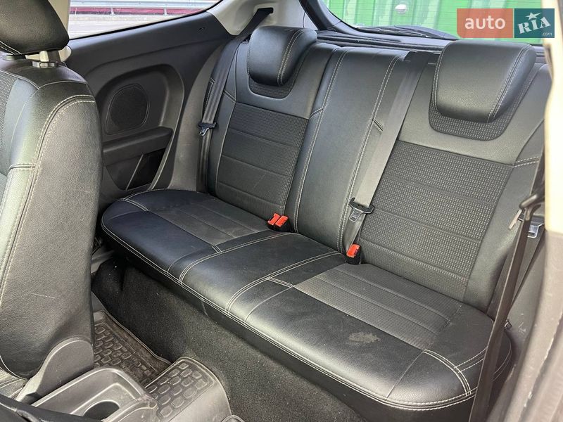 Хэтчбек Ford Fiesta 2014 в Киеве