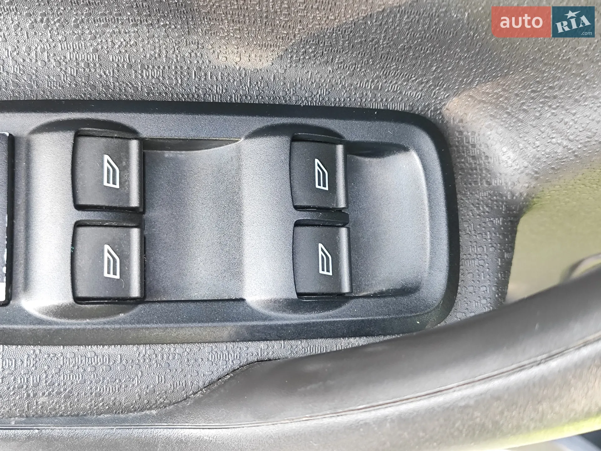 2018 Ford Fiesta - мініатюра 28
