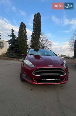 Хетчбек Ford Fiesta 2017 в Києві