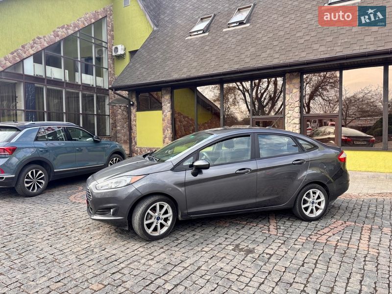 Седан Ford Fiesta 2019 в Житомире