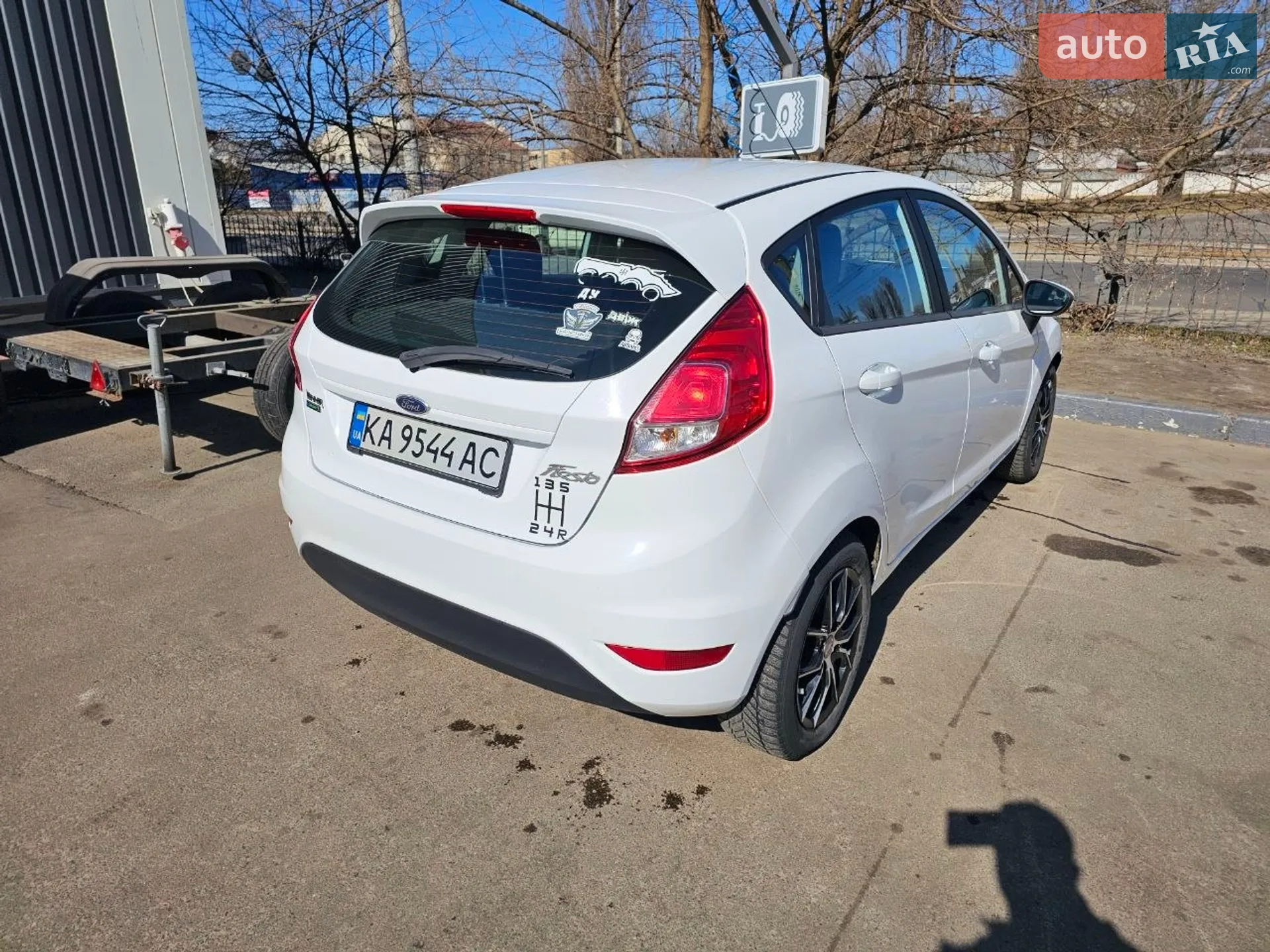 2016 Ford Fiesta - мініатюра 4